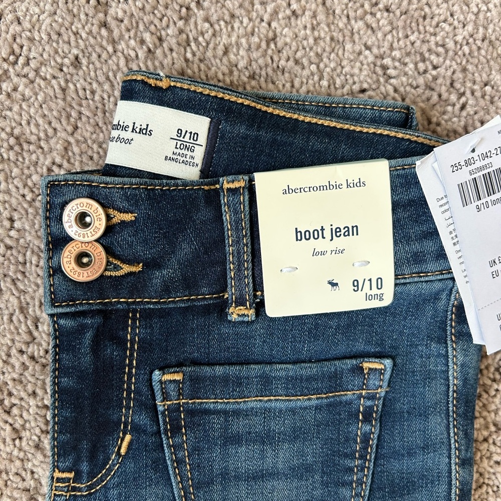 NWT Abercrombie Kids Low Rise Boot Jeans - Picture 2 of 5